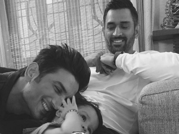Dhoni's daughter Ziva playing with Sushant Singh Rajput, Watch cutest pic Dhoni's daughter Ziva playing with Sushant Singh Rajput, Watch cutest pic