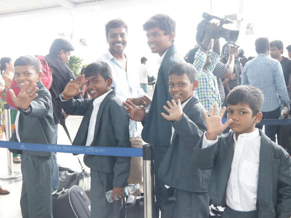 ராம்குமார் பிரேத பரிசோதனை விவகாரம் குறித்து உச்ச நீதிமன்றத்தில் தந்தை பரமசிவம் மனு தாக்கல் ராம்குமார் பிரேத பரிசோதனை விவகாரம் குறித்து உச்ச நீதிமன்றத்தில் தந்தை பரமசிவம் மனு தாக்கல்