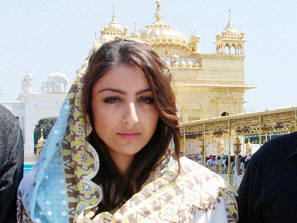 Soha Ali Khan hits back at her trollers Soha Ali Khan hits back at her trollers