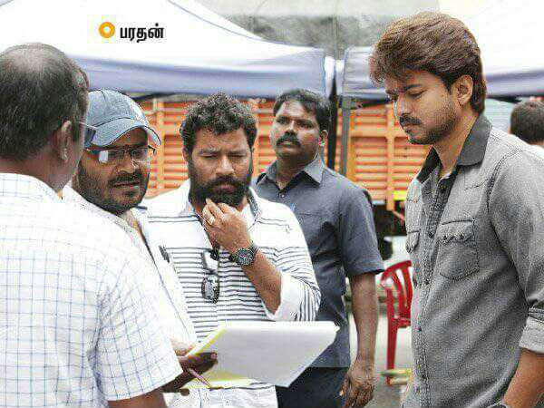 Vijay's Bairava new stills released Vijay's Bairava new stills released