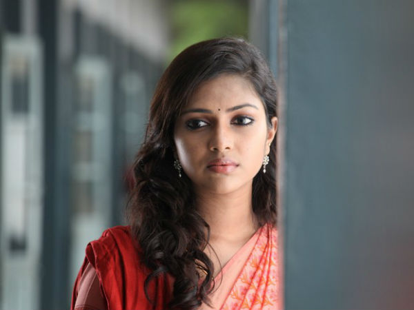 Amala Paul in Thiruttu Payale 2 Amala Paul in Thiruttu Payale 2