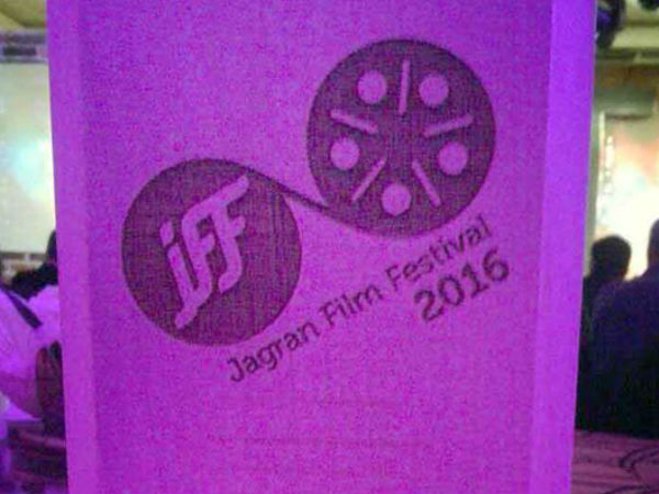 Lens wins best director Award for Jayaprakash Radhakrishnan Lens wins best director Award for Jayaprakash Radhakrishnan
