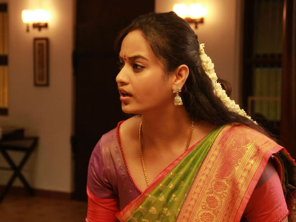 Industrialist Kumar makes his debut as Munnodi Industrialist Kumar makes his debut as Munnodi