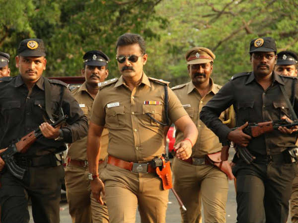 Industrialist Kumar makes his debut as Munnodi Industrialist Kumar makes his debut as Munnodi