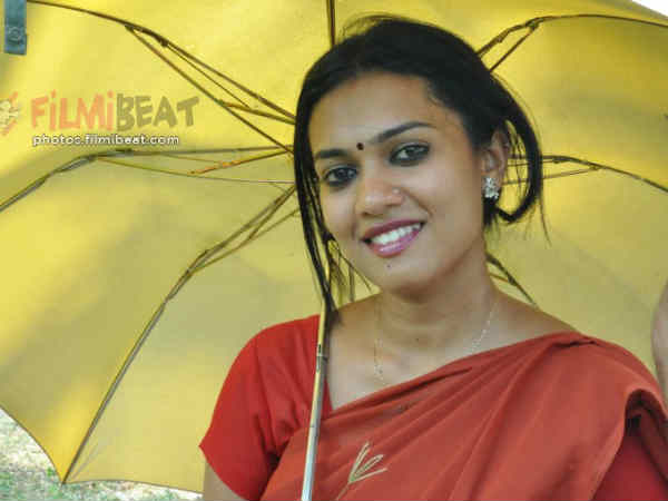 Nenjukkulla Nee Nirajirukka Nenjukkulla Nee Nirajirukka