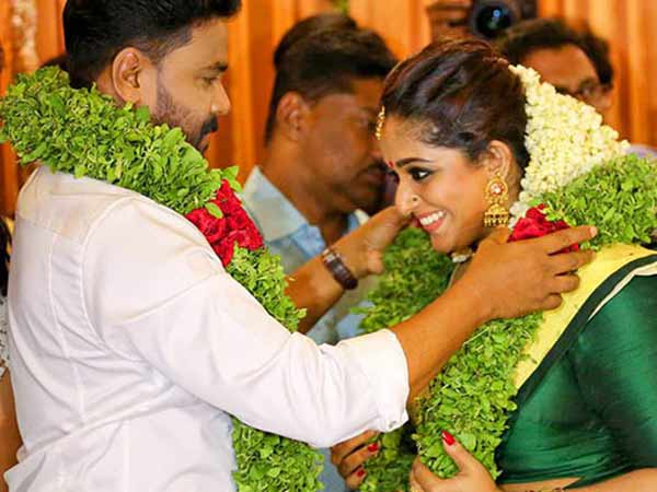 Actress Kavya Madhavan to wed Dileep today Actress Kavya Madhavan to wed Dileep today