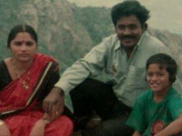 தனுஷ்