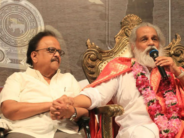 SPB performs Paadha Pooja to KJ Jesudas SPB performs Paadha Pooja to KJ Jesudas