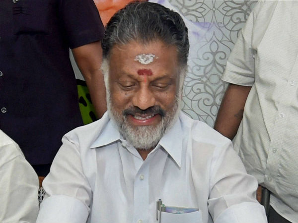 முதல்வர்