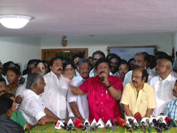 அம்மா