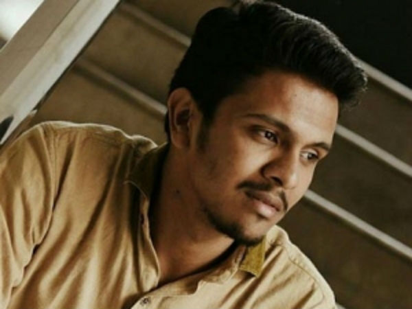 கார்த்திக் நரேன்