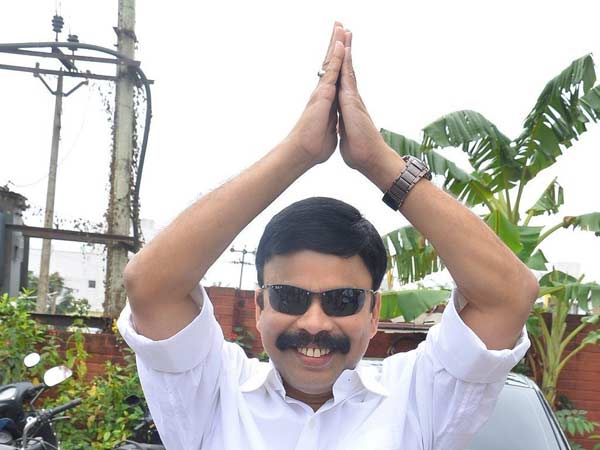 முதல்வர்