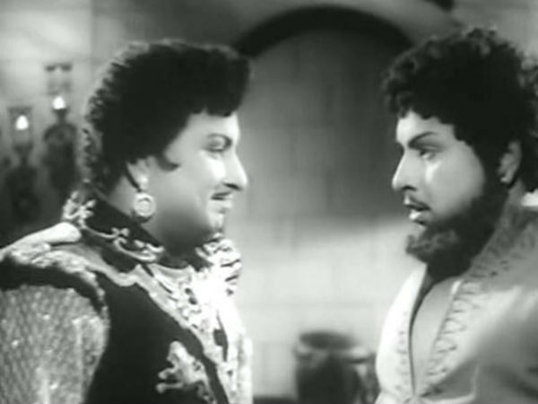 Nenjam Marappathillai -24: MGR Special Nenjam Marappathillai -24: MGR Special