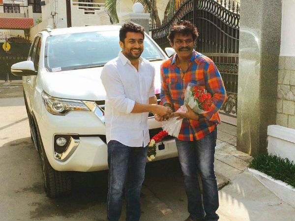 Suriya gifts a car to Hari Suriya gifts a car to Hari