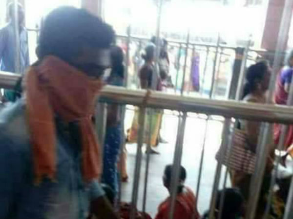 Vijay's Pazhani Temple visit pics is fake Vijay's Pazhani Temple visit pics is fake