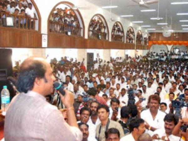 Rajini meets his fans after 8 years Rajini meets his fans after 8 years