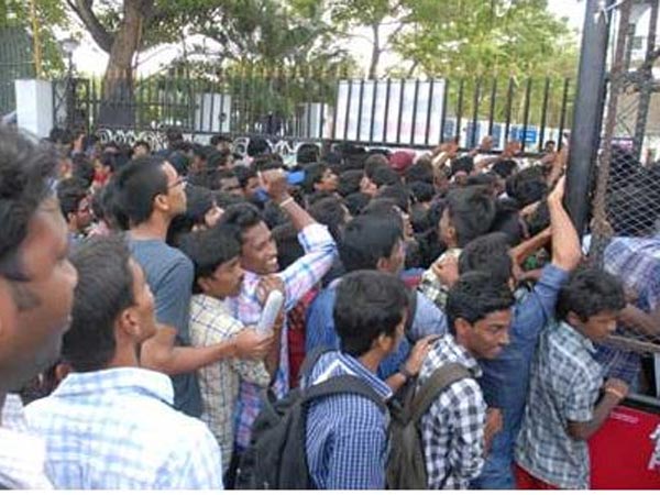 தியேட்டர்கள்