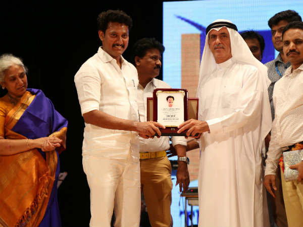 Bharathwaj's 'Thirukkural Isai' CD launched in Dubai Bharathwaj's 'Thirukkural Isai' CD launched in Dubai