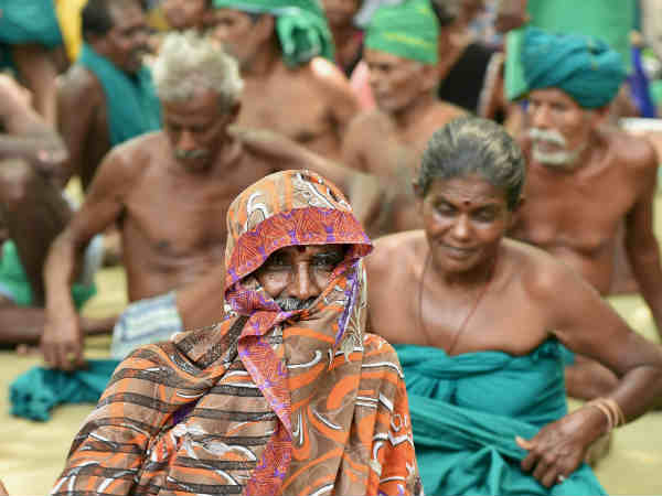 Nadigar Sangam extends support to farmers Bandh Nadigar Sangam extends support to farmers Bandh