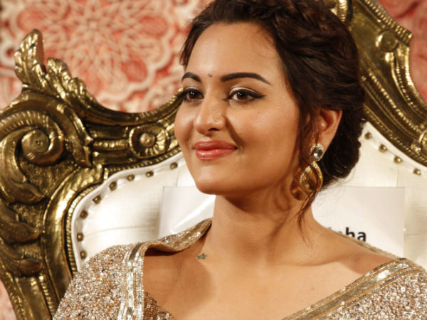 Sonakshi Sinha BREAKS SILENCE on engagement with Bunty Sajdeh Sonakshi Sinha BREAKS SILENCE on engagement with Bunty Sajdeh