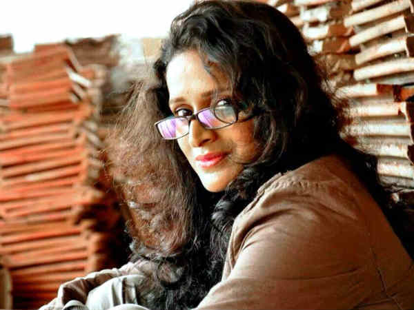 Surabhi Lakshmi gets best actress award Surabhi Lakshmi gets best actress award