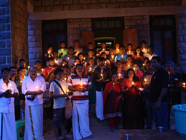 Abhi Saravanan pays tribute to Tamils killed in Genocide Abhi Saravanan pays tribute to Tamils killed in Genocide