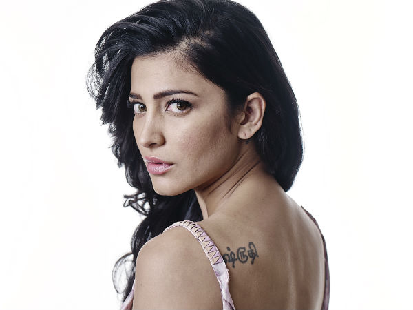 Shruti Haasan learns sword fight in London Shruti Haasan learns sword fight in London
