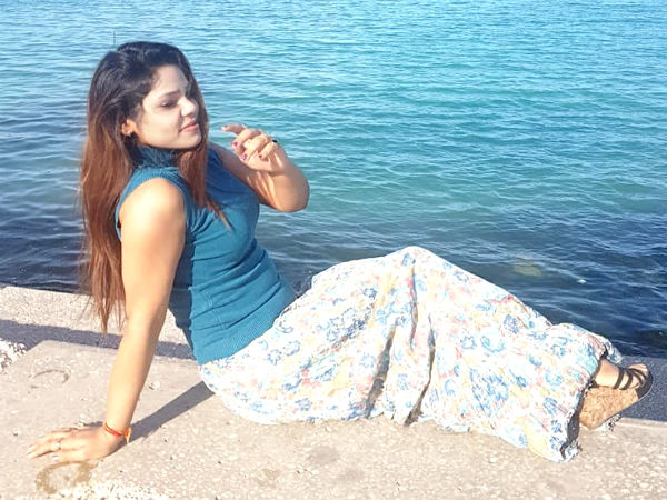 க்ரித்திகா சவுத்ரி