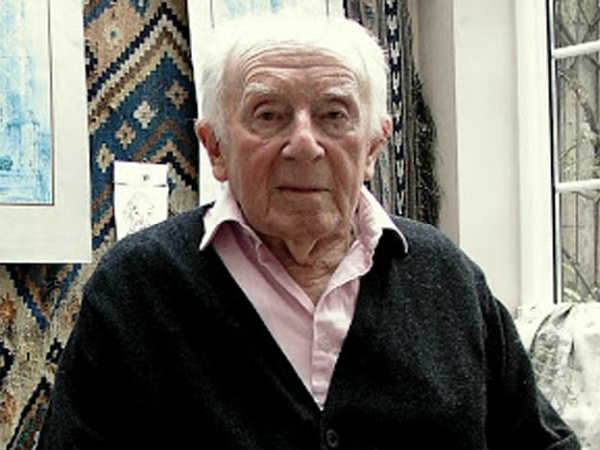 'Harry Potter' actor Sam Beazley dies at 101 'Harry Potter' actor Sam Beazley dies at 101