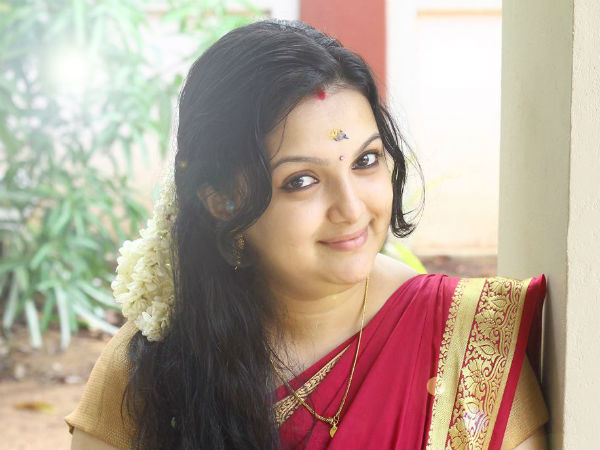 Picture of Saranya Mohan goes viral Picture of Saranya Mohan goes viral
