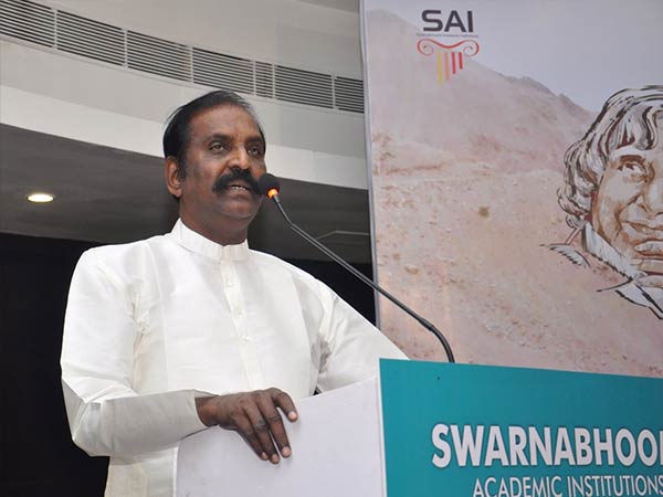 வைரமுத்து