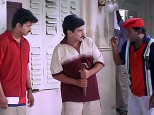 சல்லிசல்லியா நொறுக்குன காமெடி :
