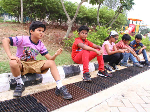 Enga Attagasam Aarambam, a new serial in Raj TV Enga Attagasam Aarambam, a new serial in Raj TV