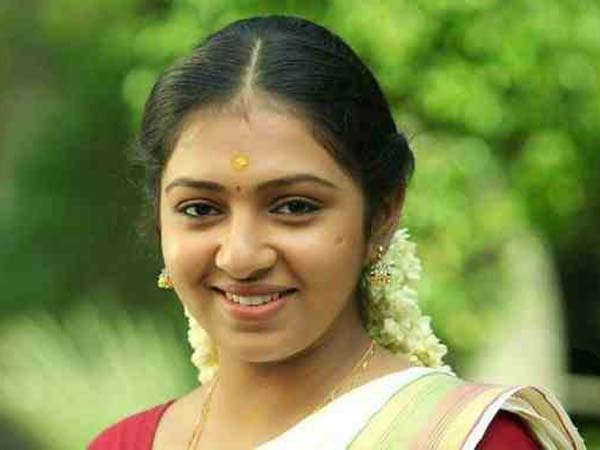 லட்சுமி மேனன்