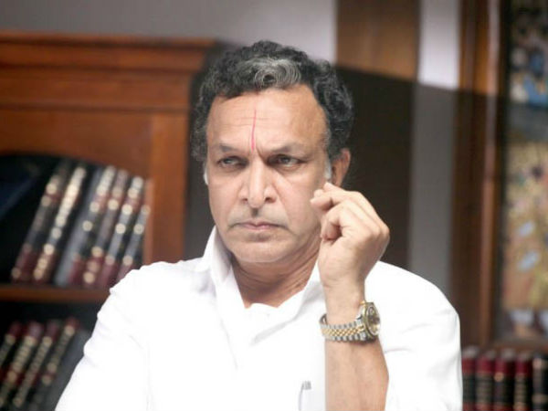 இயக்கம்