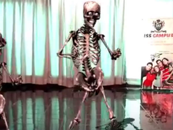 Jimikki Kammal Dance - Skeleton Version Jimikki Kammal Dance - Skeleton Version