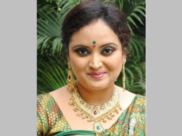 Popular TV anchor Mallika no more Popular TV anchor Mallika no more