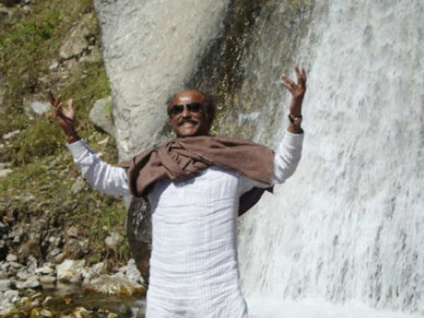 Rajinikanth builds Babaji Meditation Hall in Himalayas Rajinikanth builds Babaji Meditation Hall in Himalayas