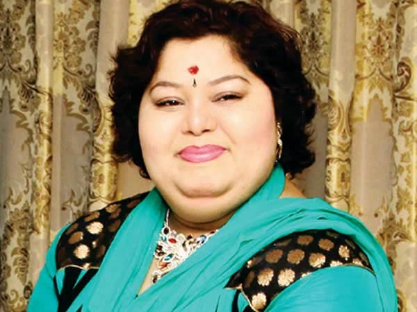 ஆர்த்தி விளாசல்