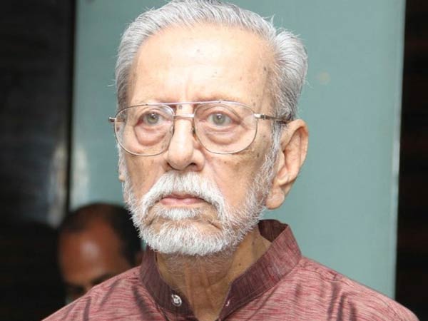 Charu Hasan supports Kamal Charu Hasan supports Kamal