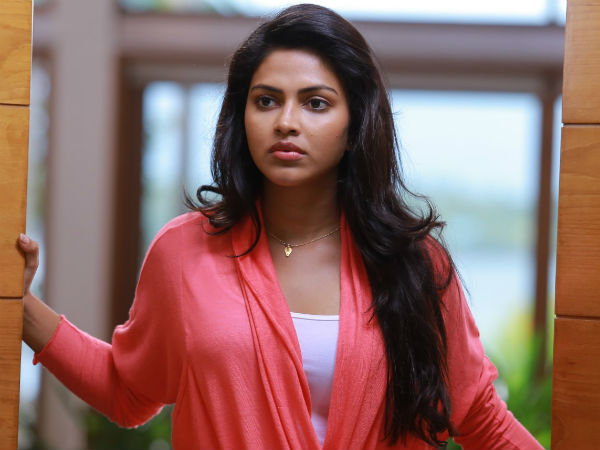 போலீஸ்