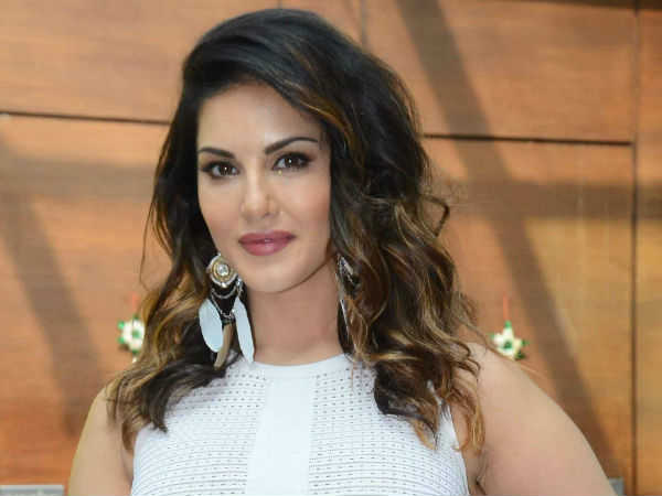 Sunny Leone addicts to Saravana Bhavan Sunny Leone addicts to Saravana Bhavan