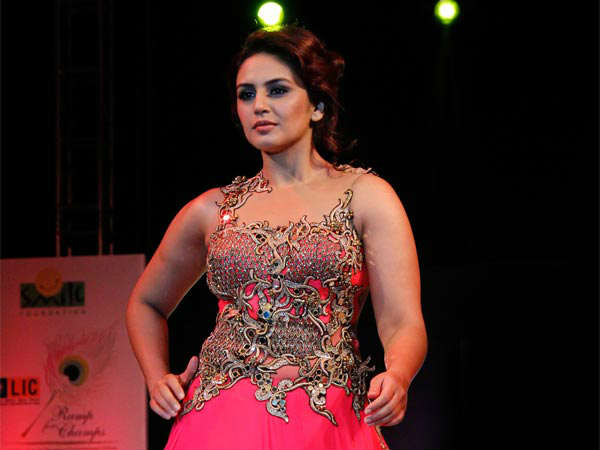 Kaala heroine Huma qureshi gets chances from south india Kaala heroine Huma qureshi gets chances from south india