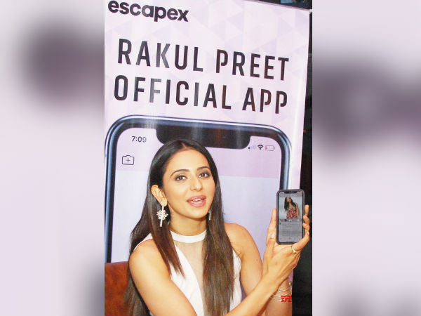 Rakul preet launches mobile app Rakul preet launches mobile app