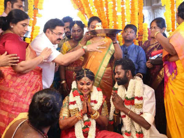 காதல் அறிவிப்பு