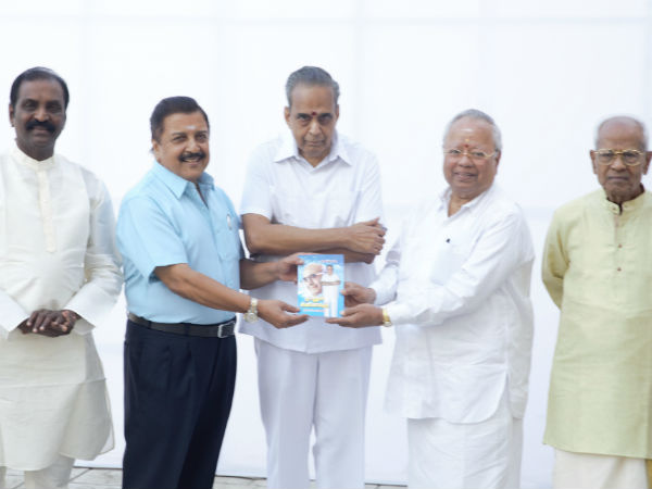 AVM Saravanans new book released AVM Saravanans new book released