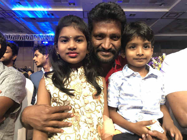 Suseenthiran with sooris son and daughter Suseenthiran with sooris son and daughter