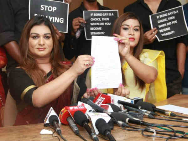 Transgenders blasts Iruttu araiyil murattu kuththu movie Transgenders blasts Iruttu araiyil murattu kuththu movie