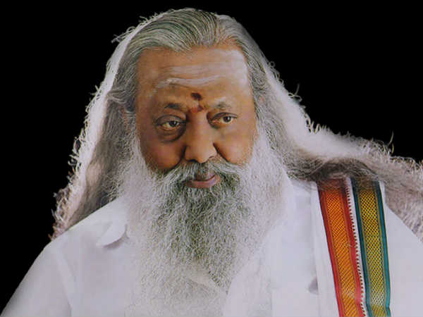 இயக்குநர்