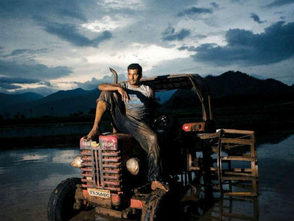 Irumbuthirai director to direct Karthi Irumbuthirai director to direct Karthi